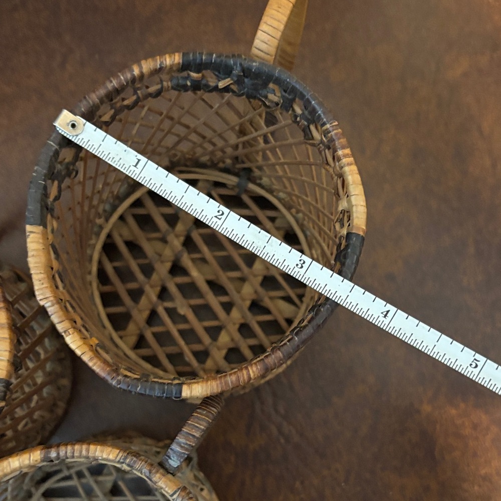 Vintage Rattan Wicker Brown cup glass holder - Picture 13 of 14